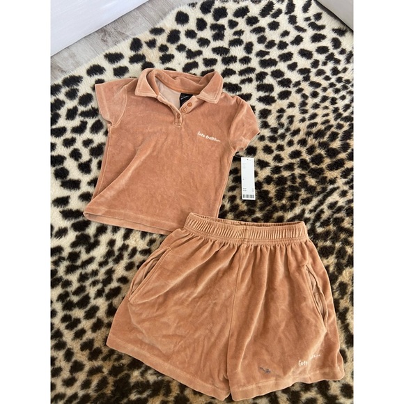 RARE! NEW! Urban Outfitters Lets Frans Velour Shrunken Polo Top and Shorts - Picture 5 of 13